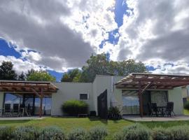 Panorama house Brdy，位于普日布拉姆的酒店