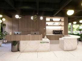 Lake & More Suite Hotel，位于帕拉蒂科的酒店