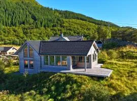 Cozy Cabin Haukland Beach Area