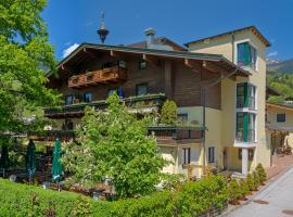 Hotel Gasthof Kröll Nationalpark-Card, Bergbahnen, Großglockner, Restaurant mit regionaler Küche，位于尼德恩西尔的酒店