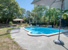 Toit pour vous - Maurens，位于Maurens的酒店