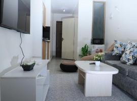 Sweet Berry Apartments-Off Ngong Rd Riruta Nairobi，位于内罗毕的宠物友好酒店
