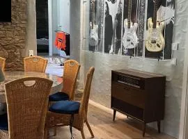 Backstage, stylische Unterkunft mit Whirlpool