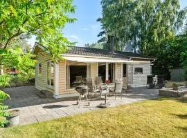 Holiday Home Guthbrand - 900m from the sea by Interhome