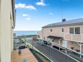 Apartment Gjuro - 50m from the sea by Interhome