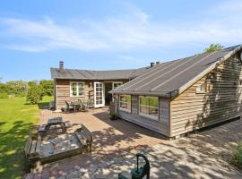 Holiday Home Alma - 400m from the sea by Interhome，位于Augustenborg的酒店