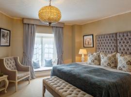 斯古拉萨尔酒店 - 立鼎世酒店集团，位于塔林的酒店