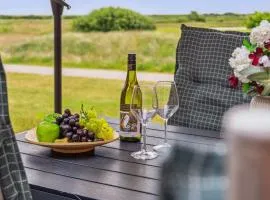 Apartment Akim - 2km from the sea by Interhome