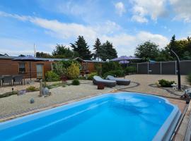 Ferienhäuser Radebeul "Haus Blick Friedensburg"，位于拉德博伊尔的酒店