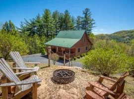 Serene & Cozy 3bd Cabin- Dogs Welcome, Hot Tub, Mins to Parkway