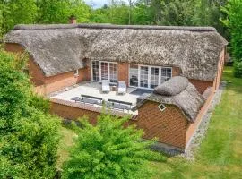 Holiday Home Erla - 2-3km from the sea by Interhome