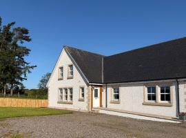 Gellyburn Cottage，位于金罗斯的酒店