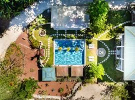 Buendía Lux Lotus Suite Hidden Gem Near Beach with Pool