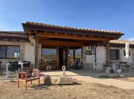 Fuente Sidres，位于Castellanos de Castro的酒店