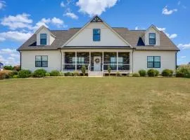 Private Boat Slip on Lake Anna 3,000-Sq-Ft Home!