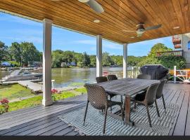 Charming Home on Esopus Creek，位于索格蒂斯的酒店