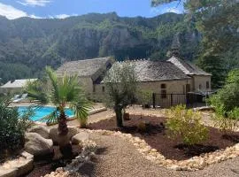 Manoir du Charme dans les Gorges du Tarn LOZERE