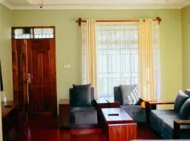 Hillside Home-Fully furnished home near Ngorongoro
