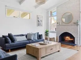 Bayside Retreat - Cosy Fire Beach Games Room