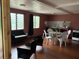 Faatiarau Lodge Bungalow，位于法勒的酒店