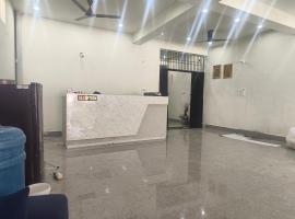 Hotel Bambam，位于Sītāmarhi的酒店