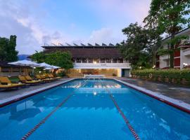 Casino Hotel - CGH Earth, Cochin，位于科钦的酒店