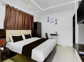 Townhouse Sapphire Star Chappan Market