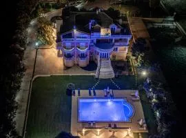 Casa di Voz Suites complex & free gym services by "elite"