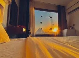 Pyramids Party Hotel