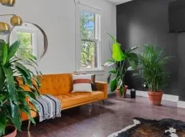 Jungle House Chillicothe - Luxury Downtown Homes Free Parking