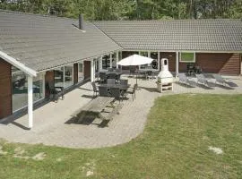 Holiday Home Hughe - 300m from the sea by Interhome