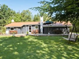 JB179-Fjerritslev-Slojbrovej-77，位于Gøttrup的酒店