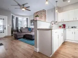 Jungle House Columbus Downtown Free Parking Sleeps 8 - Near Convention Center & Nationwide Arena - 2BR Short North Luxury Home - Over 5,800 Five Star Stays