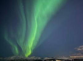 Great location, close to Telegrafbukta!，位于特罗姆瑟的酒店