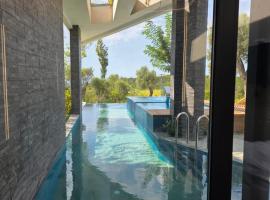 Cape of Rodon Resort, Green Village，位于德拉克的酒店