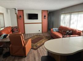 Dorothy's Hideaway，位于Hulett的酒店