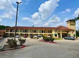 Budget Host Inn Stafford - Houston