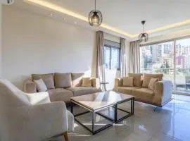 Elevate - Sleek 2-BR Apt by Santa Maria, Jal el Dib
