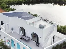 Sasirin Pool Villa's