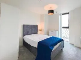 City Centre Modern Luxe Apartment