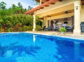 4 bedroom-sleep 9-private pool-gated-Ojochal