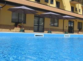 Del Riccio Hotel，位于Martirano的酒店