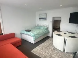 Pembs Studio Apartment