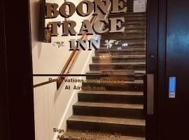 Boone Trace Inn Room 2，位于Pineville的酒店