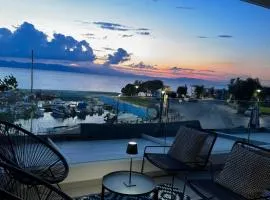 Marathon Coast-Seafront Luxury Apartments