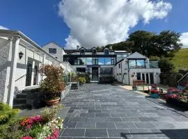 Ambleside Rooms & Suites