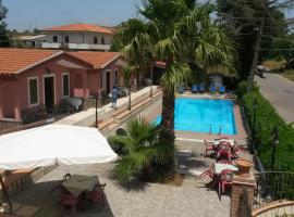 Hotel La Pineta，位于Spilinga的酒店