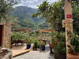 Hostal Villa Verde-Adults Only