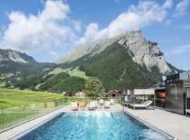 Alpen Hotel Post，位于布雷根茨沃尔德地区奥的酒店