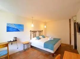 Logis Hôtels - Hôtel Restaurant du Midi